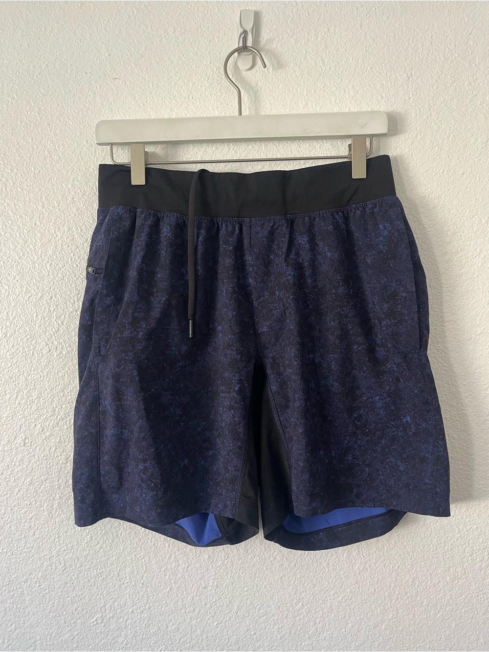 Lululemon T.H.E. Short 7" in Pointilize Psychic Black Blue Size M M7901S